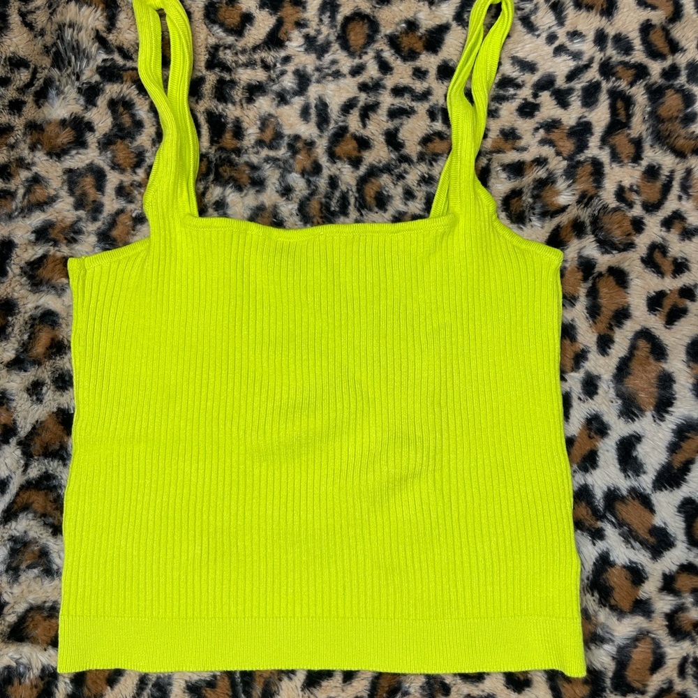 Garage Neon Top